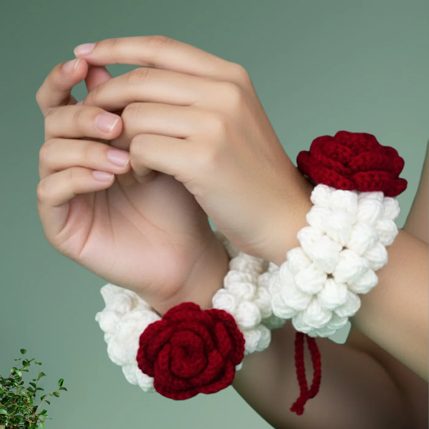 Velvet Bloom – Handcrafted Crochet Gajra Pair ( 2 Pieces set)