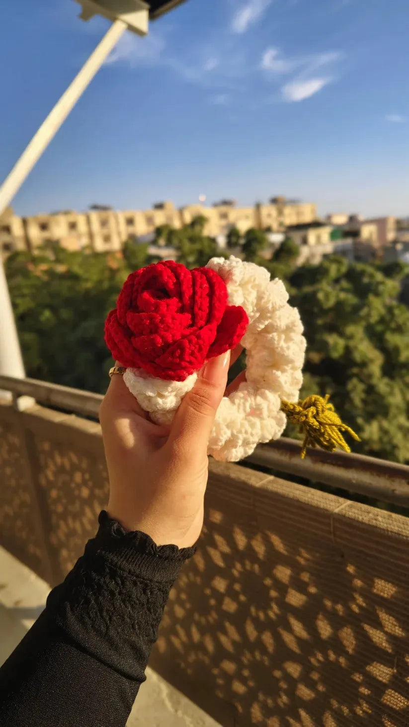 Velvet Bloom Handcrafted Crochet Gajra Rose Gajra